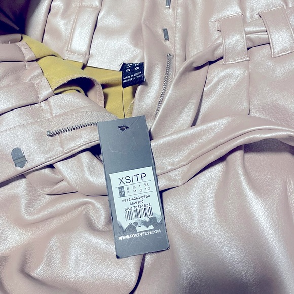 Faux leather blush pink metallic paper bag pants size XS NWT - Picture 4 of 5